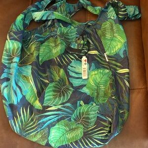 Woman’s NANO nylon tote bag new tags